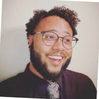 Julian Steele's Instagram, Twitter & Facebook