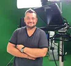 Эх, а ведь он пытался. Muz Tv Priznannyj Ekspert V Mire Muzyki I Kumir Facebook