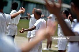 Photos from unit latihan penjara kajang's post. Penjara Buka Pintu Melawat Penghuni