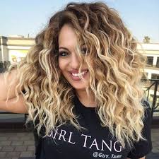 Short Blonde Wigs Curly Fashion Hairstyle Handmade Heat Resistance Synthetic Wig Blondehairstyles Sac Masasi Ombre Sac Rengi Dogal Sac