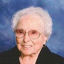 Diane Avery's Instagram, Twitter & Facebook