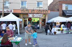 S'il nous manque une distinction concernant ce lieu de travail ou ce secteur, merci de nous en informer. Tate Street Tate Street Coffee Greensboro Daily Photo