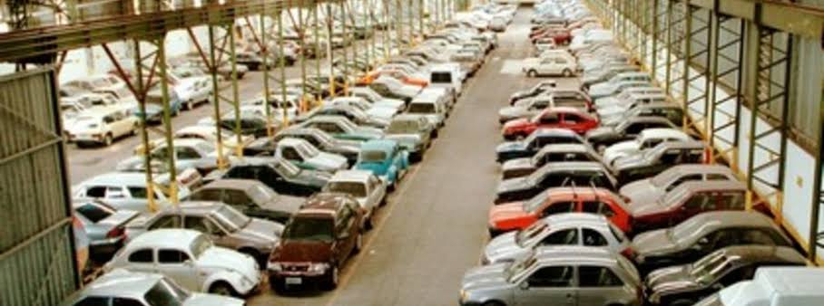 Resultado de imagem para Pátio Detran MG"