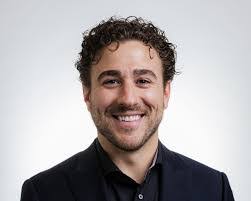 Kellie Shaffer's Instagram, Twitter & Facebook