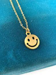 Gold Plated Smiley Face Necklace Smile Face Emoji Necklace In 2021 Preppy Jewelry Face Necklace Girly Jewelry