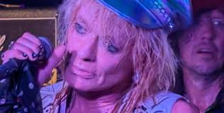 Crymwav hits the world