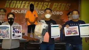 Simbol rumah berupa ikan yang populer dalam ilmu feng shui adalah ikan naga dan arrowan. Pengantin Baru Di Bojonegoro Dijebloskan Ke Penjara Gegara Gelar Pesta Pernikahan Bagian 1