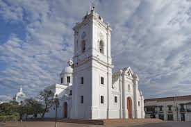 Verkäufer aus dem ausland können ihnen artikel regulär über einen internationalen versandservice zuschicken. Kolumbien Weltmacher