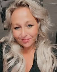 Danielle Seals 🗝 (@danielle_seals412) · McMurray, PA