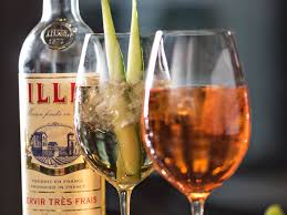 ein hoch auf s wochenende unsere perfekten begleiter fur s weekend aperol spritz und lillet spritz ssbd lillet spritz aperol spritz aperol