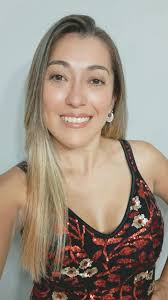 Hoy envié una foto, la de portada, para la fiesta de reconocimiento de mi  empresa, y nuevamente me emocionó, pues es una gran meta que logre  alcanzar, ser Rubí para mi fue una prueba más de que ...