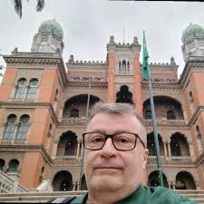 Microbial Identification of 7 Bacteria and 2 Probiotic Strains with High  Efficiency