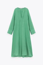 Non c'è alcun dubbio quindi sul fatto che i vestiti lunghi saranno il trend. Zara Vestiti Primavera 2021 I Piu Belli Della Nuova Collezione