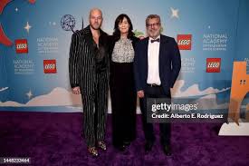 290 Photos & High Res Pictures