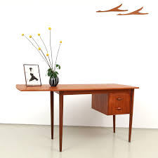 Unser team hat eine große auswahl an marken ausführlich analysiert und wir präsentieren ihnen als interessierte. Teak Schreibtisch Valentines 60er Jahre Designklassiker