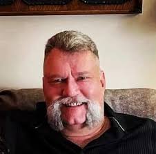 Just got my Cdl last week. What companies do yall recommend to apply for? I  have a interview tomorrow with the county for a road maintenence position  and swift has been calling