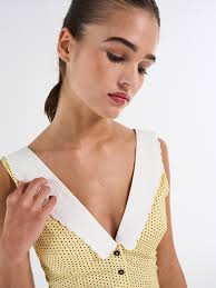 eveningelephants Chewing Cheeks visualizer is out now