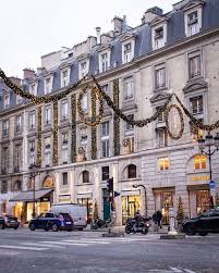 Paris Decorated For Christmas My French Country Home Christmas In Paris My French Country Home French Country Decorating