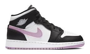 Check spelling or type a new query. Nike Air Jordan 1 Mid Black Pink Alle Release Infos Snkraddicted