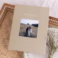 Geschenke Tipp Die Neuen Fotobucher Von Rosemood Werbung Hochzeitsfotoalbum Fotobuch Hochzeit Fotobuch