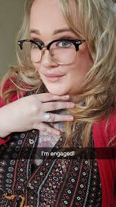 just got hospitalized for my spongebob addiction, they put me in the squid  ward