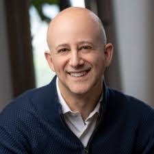 Ariel Volpe's Instagram, Twitter & Facebook