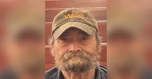 Rose Hardee's Instagram, Twitter & Facebook