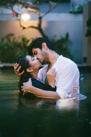 Couples Lip Kiss Photos Romantic Couple Images Romantic Couple Kissing Romantic Photoshoot
