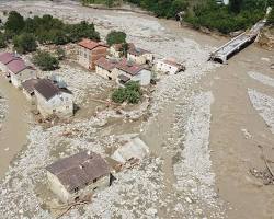 Sel doğal afet resmi