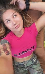 Give my girl Amber Dee a follow!