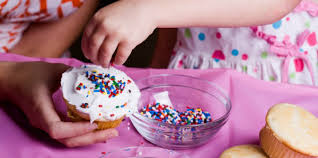 2) a 4 session summer camp. Decorating Cupcakes For Kids 01 600x300 Png In Kingston