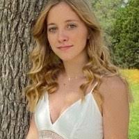 Bailey Sparks's Instagram, Twitter & Facebook