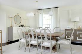 Brendan Rd Dining Room Design By Feasby Bleeks Design Photography By Kim Jeffery Transitional Dining Room Wood Dining Table Gustavian Furniture