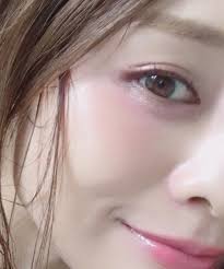 田中亜希子の着用アイテム コク色シャドウの メイクアップ wear 色 大人可愛いメイク メイクアップ