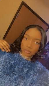 Kayla Brill's Instagram, Twitter & Facebook