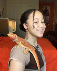 Minorities In Aquarium&Zoo Sci