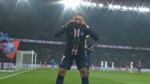 Мбаппе килиан / mbappé kylian. Video Neuer Fifa Jubel Mbappe Feiert Auf Ganz Neue Art Und Weise Goal Com