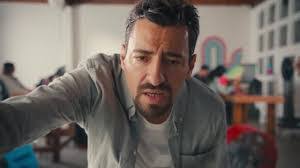 Daniel Kitzinger's Instagram, Twitter & Facebook