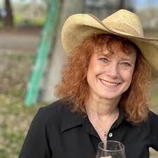 Had the opportunity to visit with two of my favorite people at  #PeoplesCompany's Land Investment Expo '24