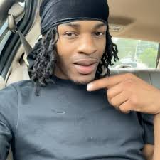 I’m too shy to take pictures, but 🤷🏽‍♂️, #foryou , #followforfollowback ,  #trend , #artist