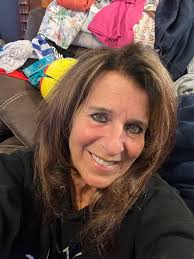 Donna Lamm's Instagram, Twitter & Facebook