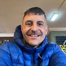 A heavy gambling a sign of Bipolar?