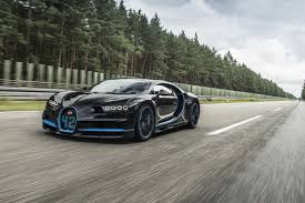 Bugatti Chiron Sets World Record 0 400 0 Km H Run Trackworthy Bugatti Chiron Bugatti Veyron Super Sport Car In The World