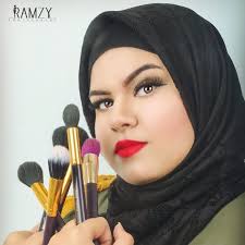 Hend Omran Meka Up Artist