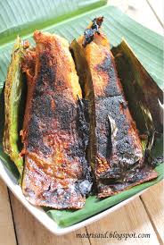 Salah satu resep yang bisa kamu coba ialah ikan pe cabai hijau kuah santan. Resepi Ikan Pari Bakar Melaka Pawtaste Com