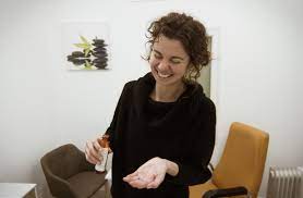 On se réserve le droit de refuser tout client dont i'intention, le comportement ou i'apparence n'est pas conforme à notre politique. Tara Dillon Salon De Massage Bien Etre Marseille Photos Facebook