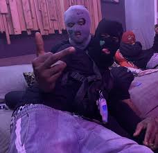 See more ideas about gangster aesthetic, pretty guns, badass guns. 44 Ski Mask Ideas Gangster Girl Ski Mask Bad Girl Aesthetic