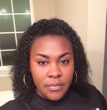 Shanelle Thomas (@ShanelleJThomas)