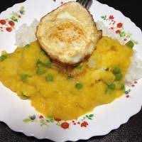 Saute onion in the oil,add garlic, chili, squash, salt and pepper. Locro De Zapallo Receta Peruana Video