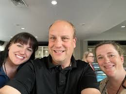 Mrs.Plude (@PludeEPlude)